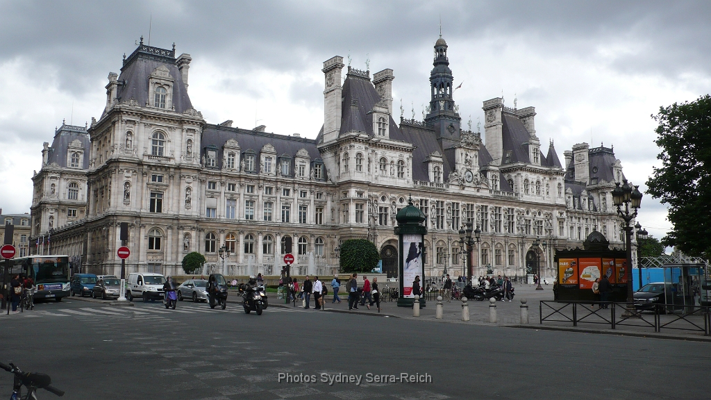 La Mairie de Paris 12 jul 2012.JPG - La Mairie de Paris. 12 jul 2012.